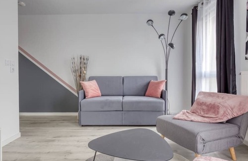 Thiais Appartement | Apartment for 2 people near Orly airport