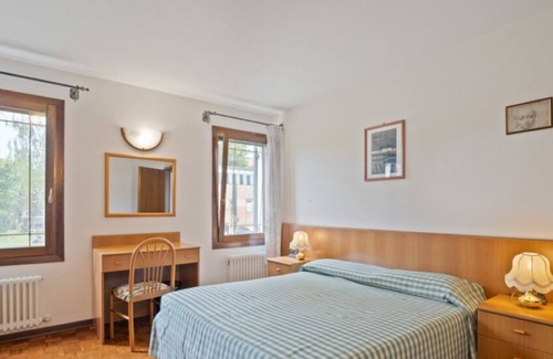 Malcontenta Autre | Apartment for 4 in country setting!