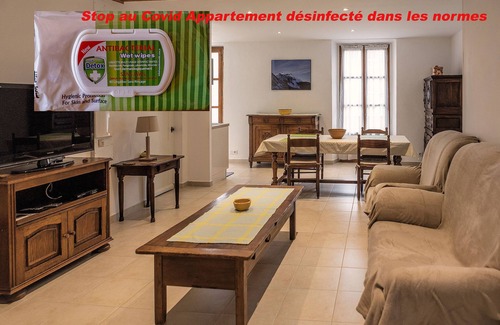 Guillaumes Appartement | Appartement pour 4 personnes à Guillaumes Résidence Reine jeanne
