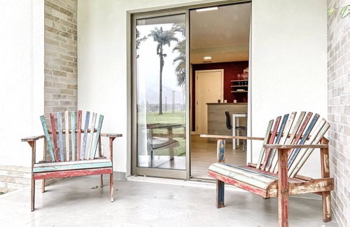 Mambucaba Maison | Apartment for families, direct access to the beach and PetFriendly