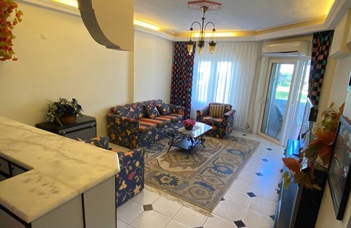 Tosmur Belediyesi Appartement | Apartment for rent directly on your own private beach + pool