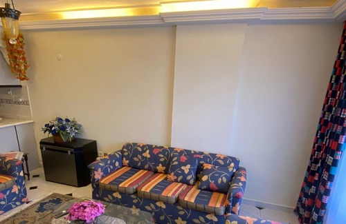 Tosmur Belediyesi Appartement | Apartment for rent directly on your own private beach + pool