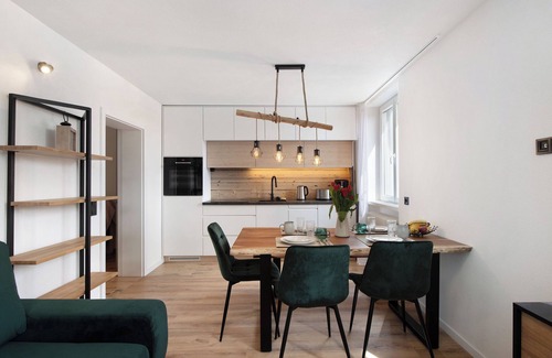 Weilheim Appartement | Appartement "Forestdreams" avec vue sur les montagnes, jardin partagé et Wi-Fi