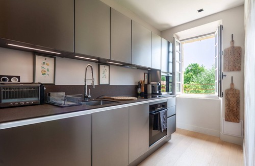 Chateauneuf-le-Rouge Appartement | Luxueux Appartement Dans Chateau à Aix en Provence avec Wi-Fi et climatisation
