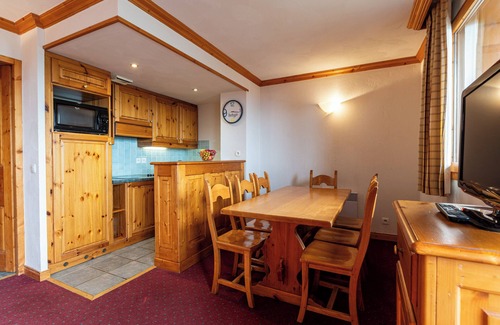 Plagne Villages Appartement | Appartement "Résidence Aspen" avec vue sur la montagne, jardin privé et balcon