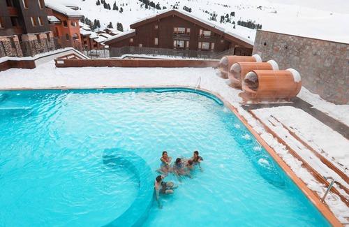 Belle Plagne Appartement | Appartement 4-6p Belle Plagne, skis aux pieds, vue montagne, ensoleillé