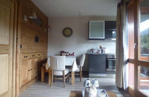 Belle Plagne Appartement | APPARTEMENT EN PLEIN COEUR DE LA STATION - SKIS AUX PIEDS