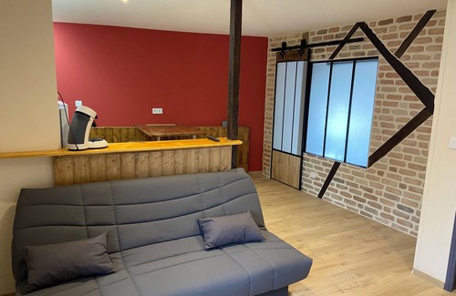 Saint-Denis-en-Bugey Appartement | Apartment near EDF power plant and PIPA