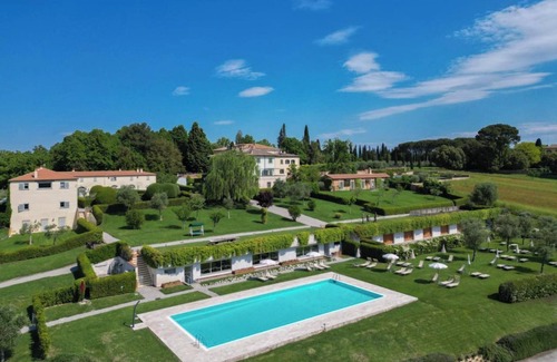 Cortona Appartement | Appartement 'Frantoio 2 Classic' avec piscine partagée, Wi-Fi et climatisation