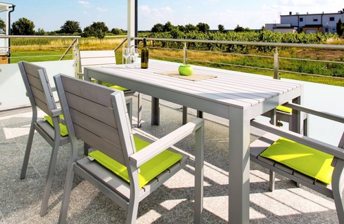 Donnerskirchen Appartement | Appartement Fuchs by Interhome