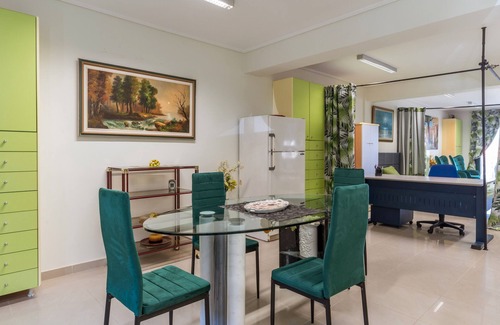 Galatsi Appartement | Apartment 'Galatsi Panorama 1' with Mountain View, Wi-Fi and Air Conditioning