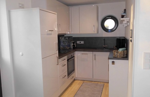 Prora Appartement | Appartement "Gardensuite Binz" avec piscine, Wi-Fi et terrasse