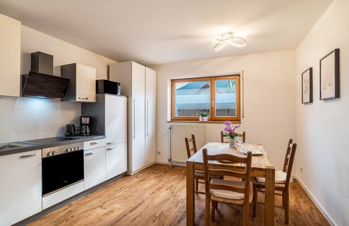 Annweiler am Trifels Appartement | Appartement 'Gartenblick' avec Wi-Fi