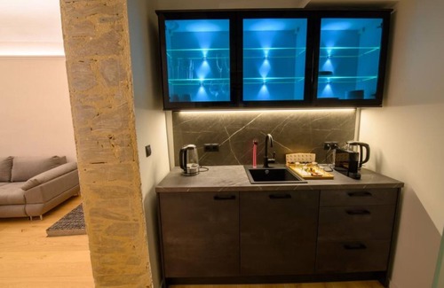 Gmuend in Kaernten Appartement | Appartement "Gasthof Alte Post - Top 2 Super 6" avec vue sur les montagnes & Wi-Fi