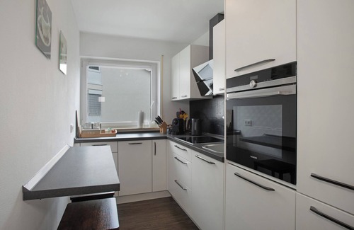 Weingarten Appartement | Appartement 'Geräumige Schöne Ferienwohnung' avec terrasse privée, balcon et Wi-Fi