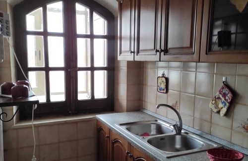 Domusnovas Appartement | Apartment 'Gife House' with Mountain View, Wi-Fi and Air Conditioning