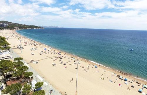 Platja d'Aro Appartement | Apartment Groc by Interhome