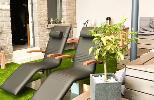 Ibach Appartement | Apartment 'Halali' with Spa Area and Mountain View