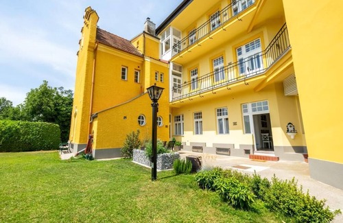 Baden Appartement | Apartment Hannelore on the second floor
