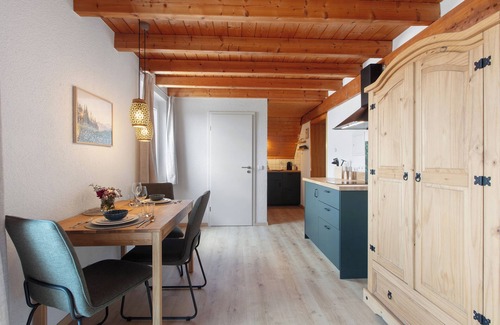 Hoechenschwand Appartement | Apartment 'Haus Freudig - Tannenblick' with Shared Garden, Balcony and Wi-Fi