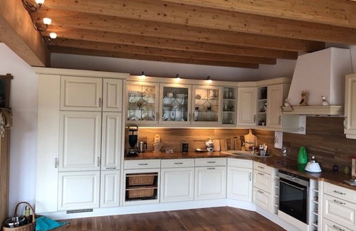 Dalhausen Appartement | Appartement Haus Leenja avec vue sur la montagne, sauna, jardin