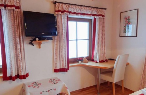Grosskirchheim Appartement | Apartment Haus Lenzer in Heiligenblut - 6 persons, 3 bedrooms