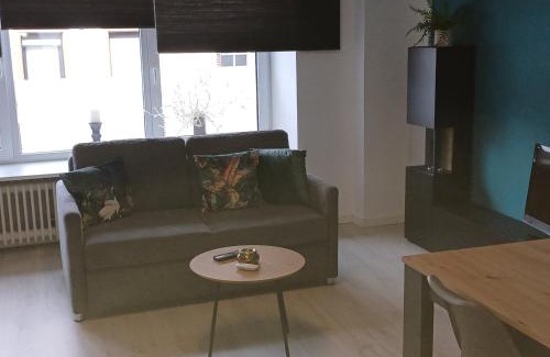 Schiffweiler Appartement | Apartment Henry I
