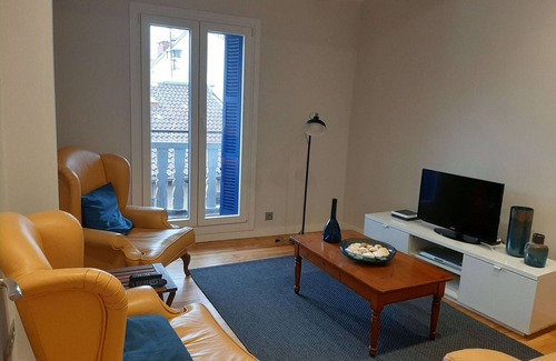 Zarautz Appartement | Appartement Herrikobarra 2 - au centre à 500m de la plage by Egona