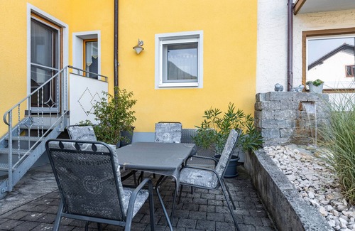 Engen Appartement | Apartment 'Hewenpanorama' with Mountain View, Private Terrace and Wi-Fi