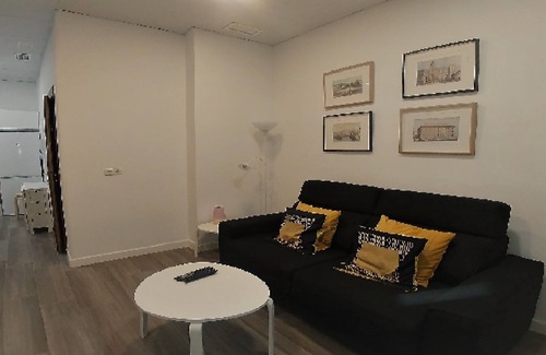 Centro Appartement | Appartement Centre Historique, WIFI, vue sur la cathédrale, JAMCE & ENFANTS