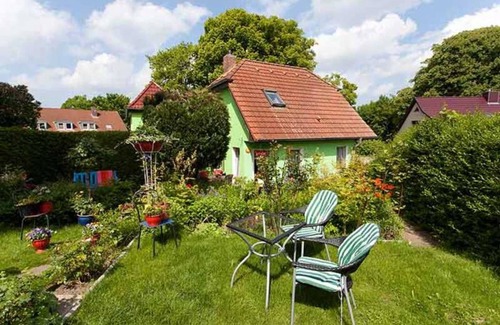 Bergen auf Ruegen Appartement | Appartement - locations de vacances sur Burgwall à Möller familiale