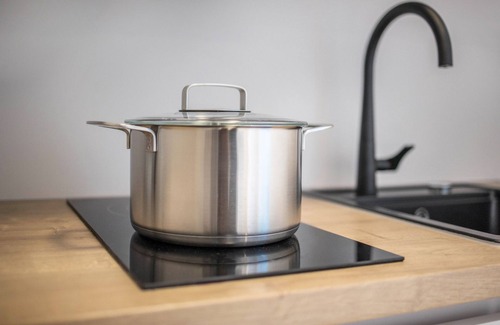 Furstenfeldbruck District Appartement | Appartement 'Huber Living Single Plus 110' avec balcon et Wi-Fi