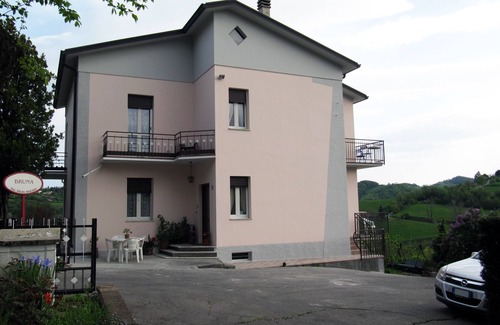 Salsomaggiore Terme Appartement | Appartement dans une belle maison de campagne!