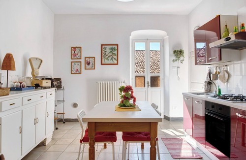 Sezzadio Appartement | Apartment 'Il Cortile Di Malie' with Shared Garden and Balcony