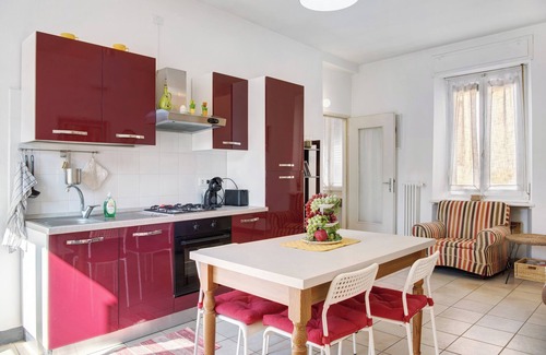 Sezzadio Appartement | Apartment 'Il Cortile Di Malie' with Shared Garden and Balcony