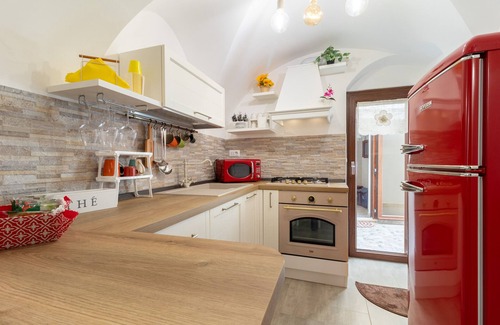 Old Town Cisternino Appartement | Appartement "Il Giardino" avec terrasse privée, jardin privé et Wi-Fi