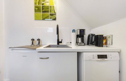Henstedt-Ulzburg Appartement | Appartement 'Im Hamburger Speckgürtel' avec terrasse, jardin privé et Wi-Fi