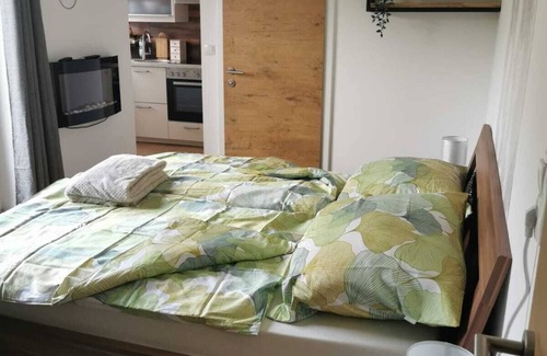 Hoheneich Maison | Apartment In A Hotel 'Homew4 Tinyapartment' with Balcony and Wi-Fi