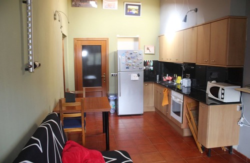 Montferrer I Castellbo Appartement | Apartment in a Quiet Historic Building with Views