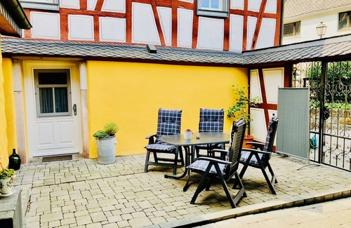 Mainz-Bingen Appartement | Apartment in a romantic half-timbered house on the Middle Rhine