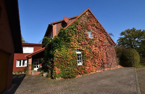 Alt Bukow Appartement | Apartment in Alt Bukow with Terrace, Garden, Heating