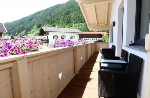 Neustift Im Stubaital Appartement | Apartment in Milders with Stubai SuperCard