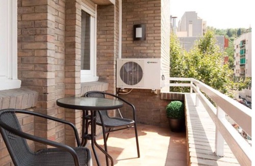 Sants-Montjuic Appartement | Apartment in Barcelona center offer!