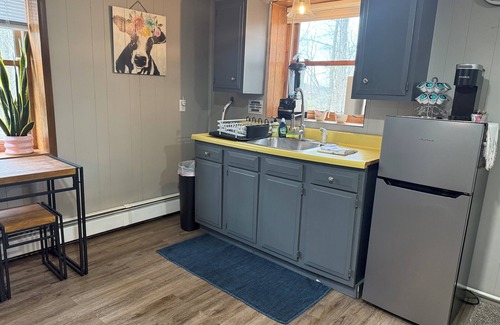 Kintnersville Appartement | Apartment in Bucks County w/ hot tub, private entrance, yard, and covered patio!