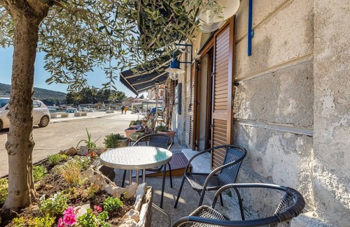 Cres Appartement | Appartement acceptant les animaux au cœur de Cres