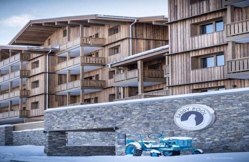 Montalbert Appartement | Chic avec accès direct aux pistes de ski et vue