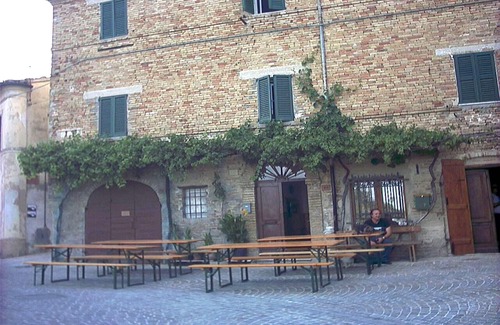 Fratte Rosa Appartement | Appartement dans le centre historique de Fratte Rosa-anc. TUI