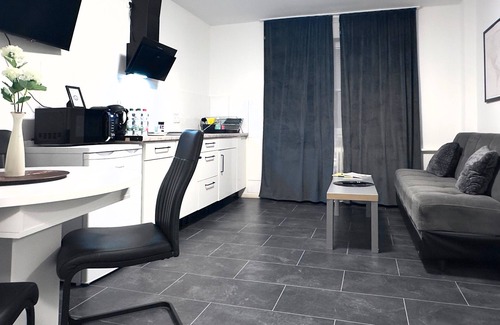 Fuldatal Appartement | Appartement 'In Fuldatal - Kassel' avec jardin privé et Wi-Fi