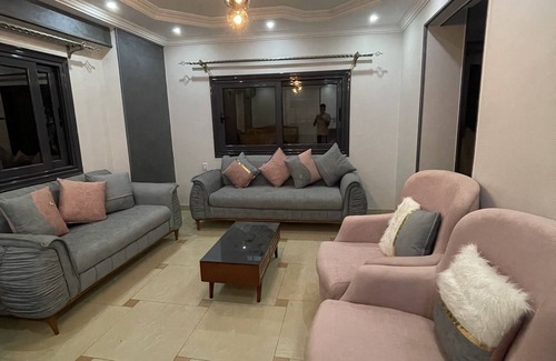 Al-'Umraniyah Appartement | Apartment in Giza, in Mashaal Al-Haram