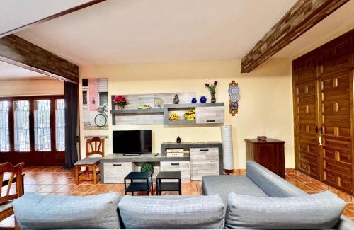 Galapagar Maison | Apartment in Galapagar with Pool and Sauna
